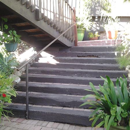 Rainbow Guest House Fallbrook Esterno foto