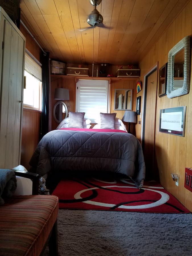 Rainbow Guest House Fallbrook Esterno foto
