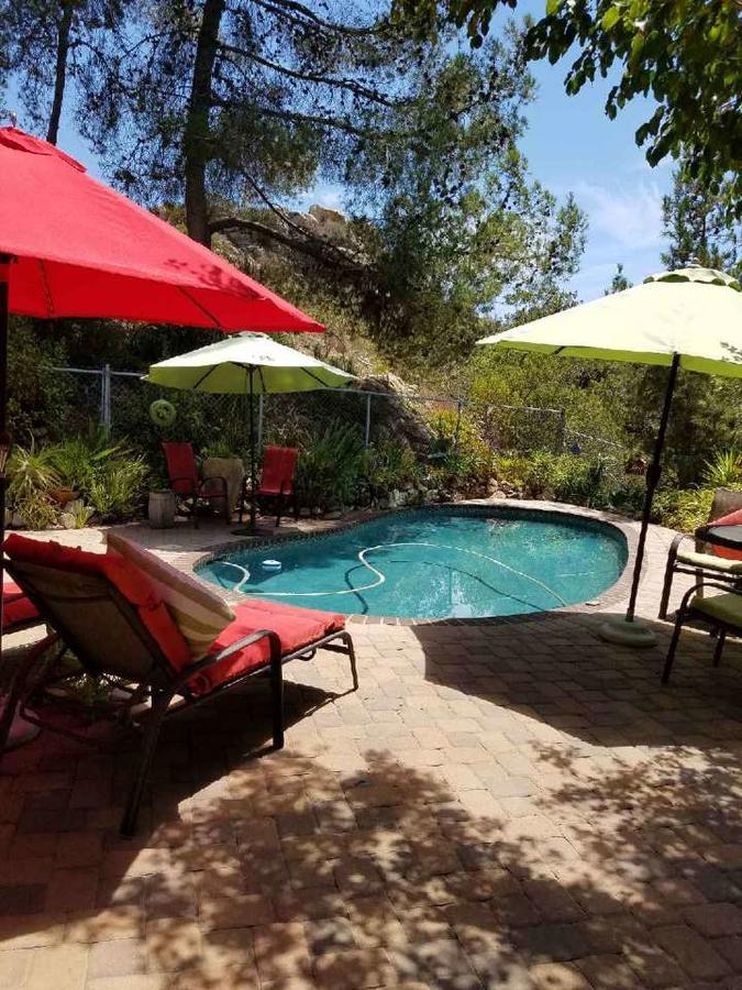 Rainbow Guest House Fallbrook Esterno foto