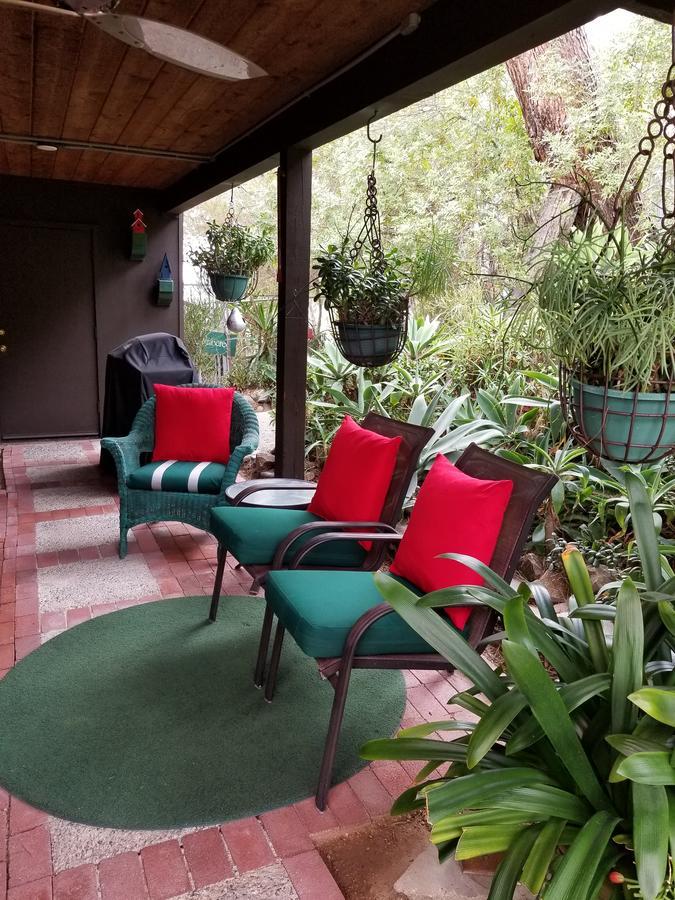 Rainbow Guest House Fallbrook Esterno foto